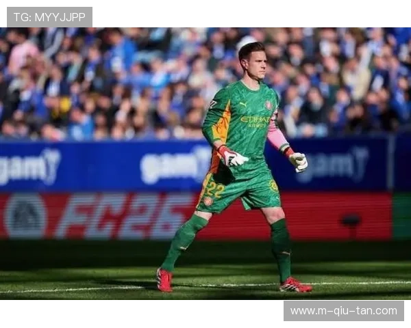 特尔施特根左腿腘绳肌受伤接受手术预计四月复出